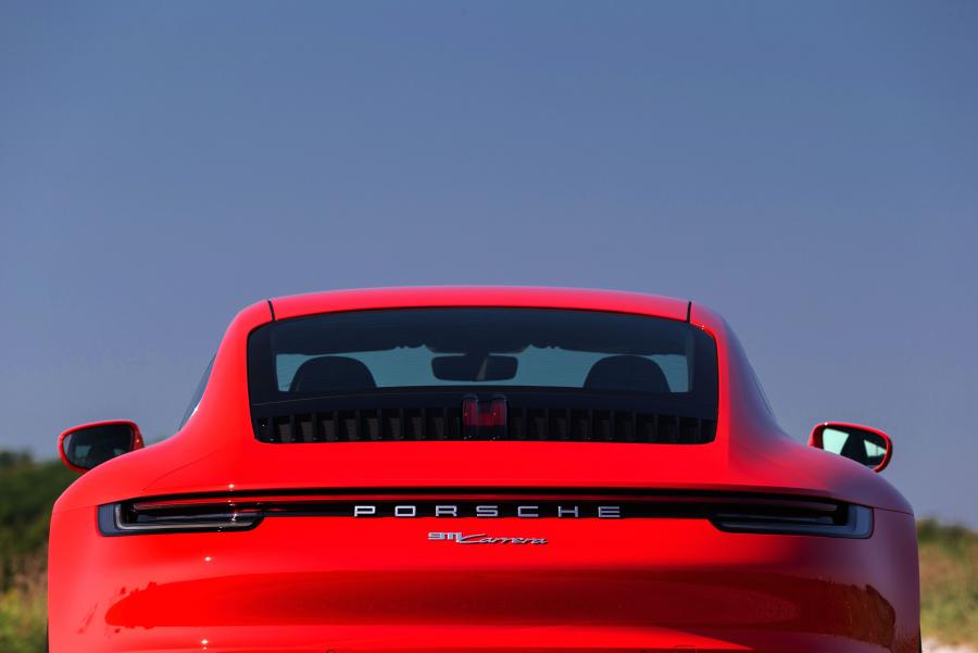 Детали экстерьера Porsche 911 Carrera (992) 2019 года  (WW) (фото 83 из 148)